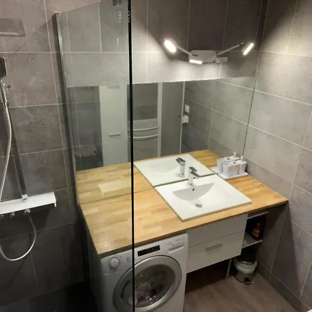 Apartment Port